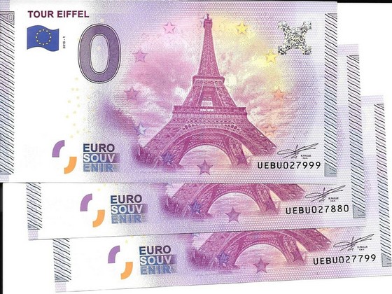 tour eiffel après 20 000.jpg